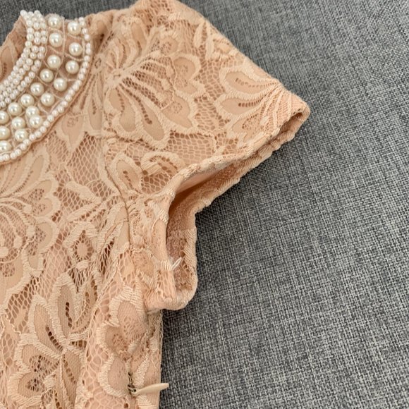 Forever 21 Lace Mini Dress Pearl Collar Neckline Small Lined Cap Sleeve - Picture 8 of 16